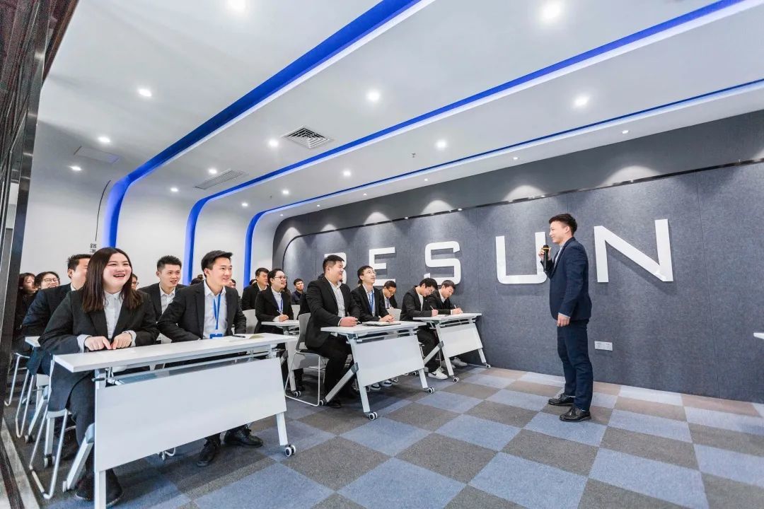 赋能企业数字化丨北盛科技与华商德瑞携手推动APP开发一期应用成功上架